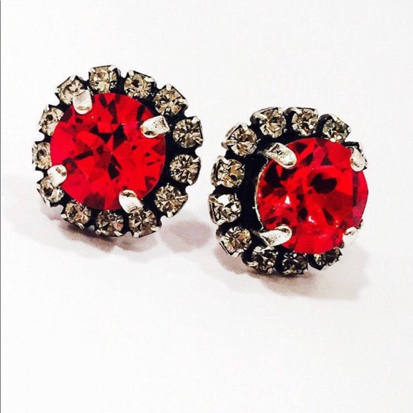 Swarovski crystal earrings, Lee Jewelry co - Picture 1 of 2